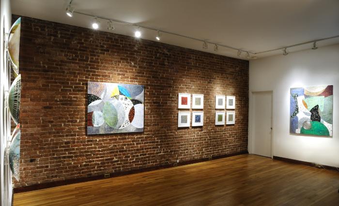 Installation View of SUSPENDING