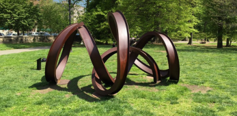 Carole Eisner’s sculpture “ZerQues” featured in Uncommon Ground IV